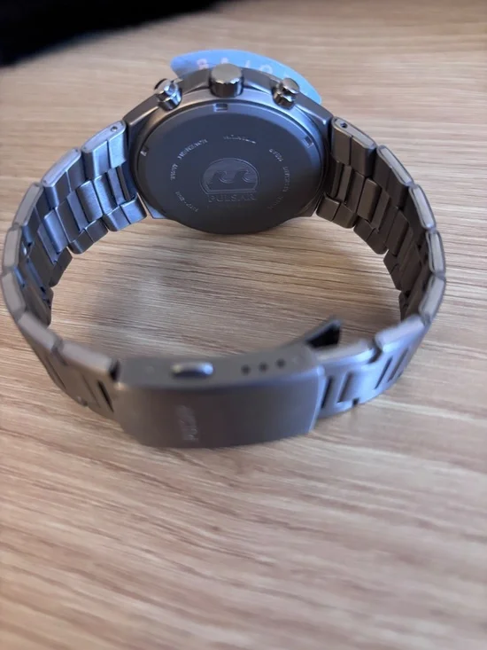 Pulsar Men Watch Solar - Picture 2 of 5